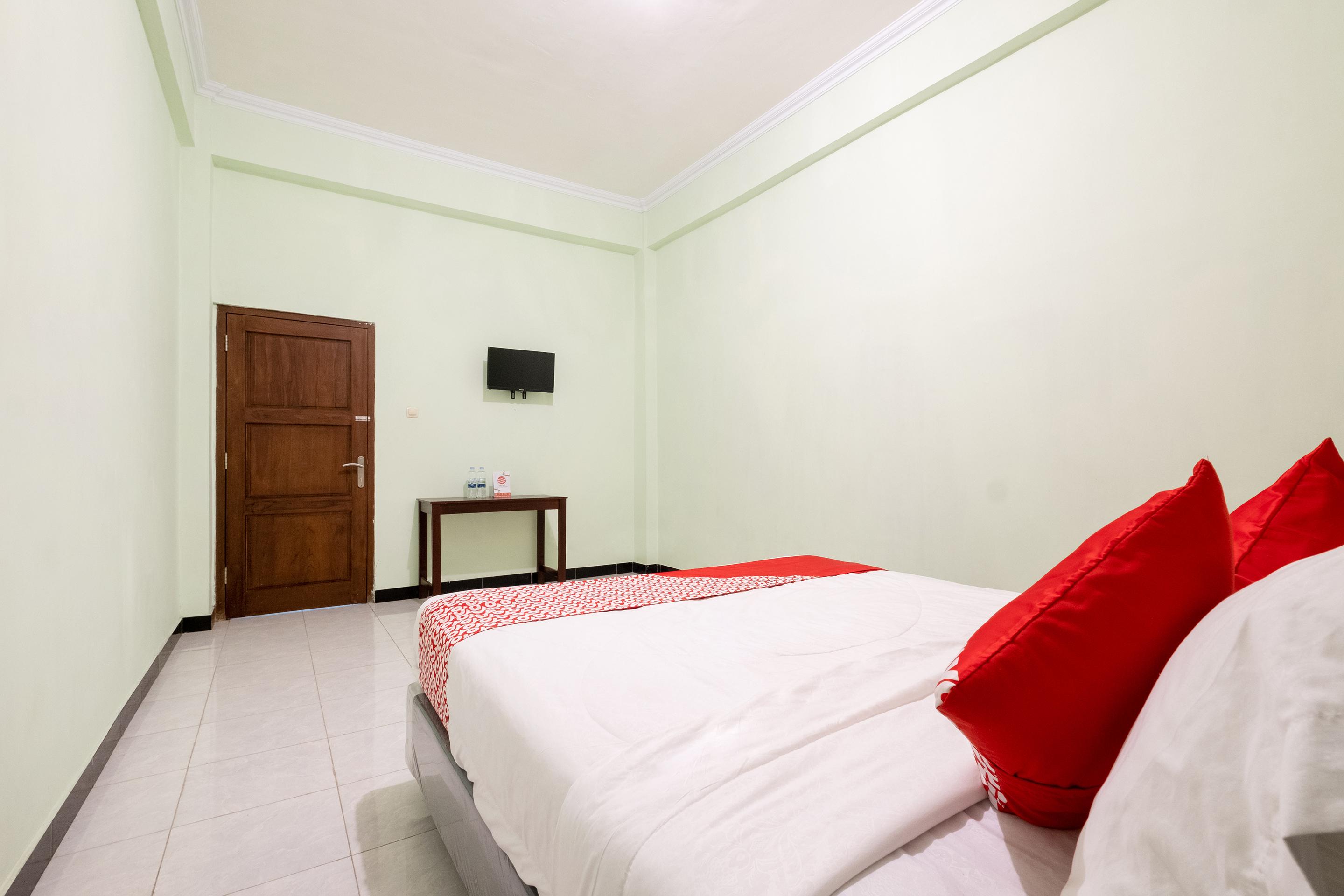 Reddoorz Syariah Near Alun Alun Wonosari Hotell Exteriör bild
