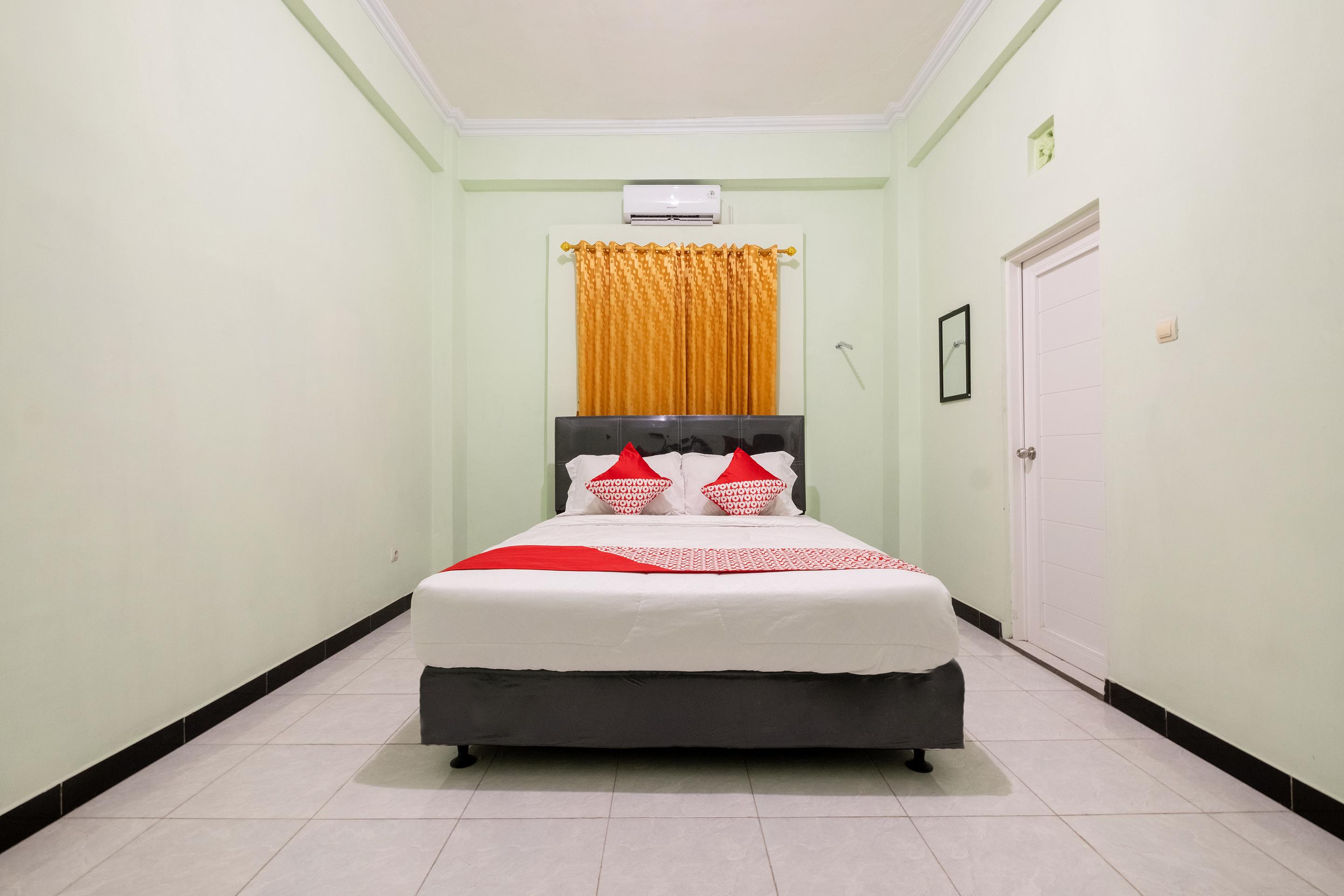 Reddoorz Syariah Near Alun Alun Wonosari Hotell Exteriör bild