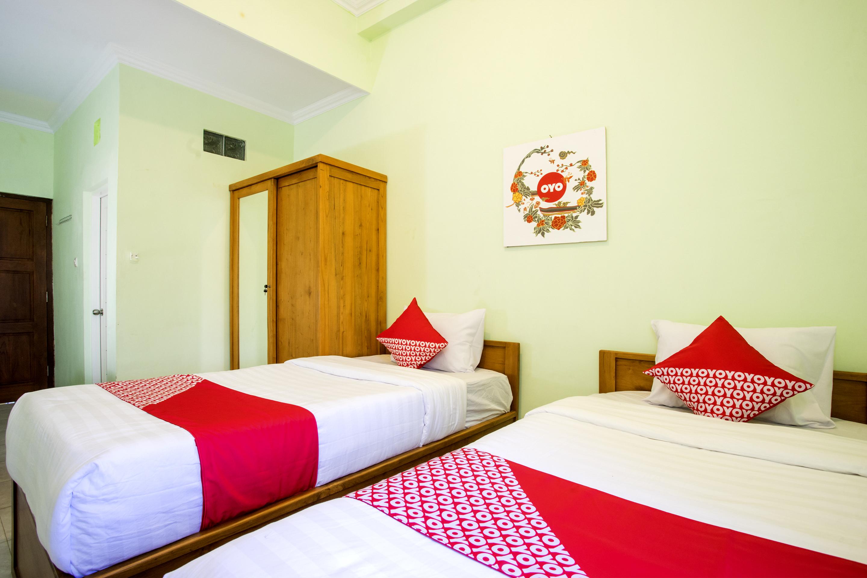Reddoorz Syariah Near Alun Alun Wonosari Hotell Exteriör bild