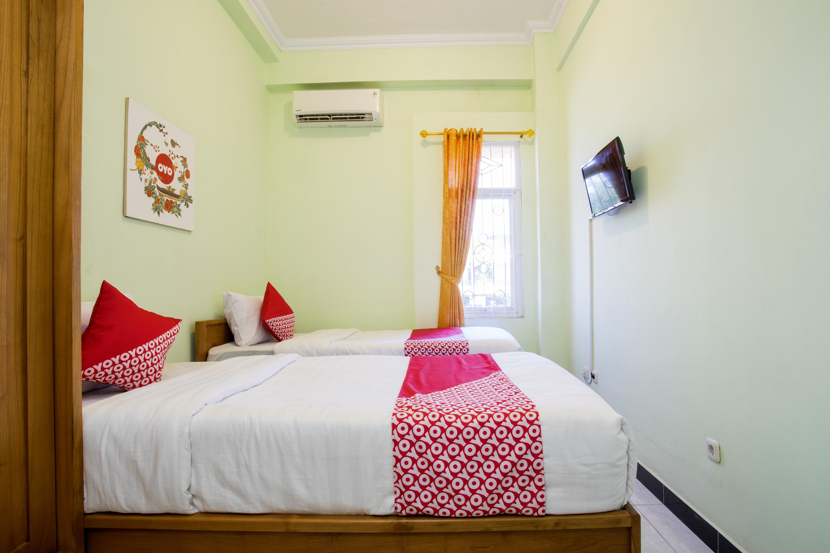 Reddoorz Syariah Near Alun Alun Wonosari Hotell Exteriör bild