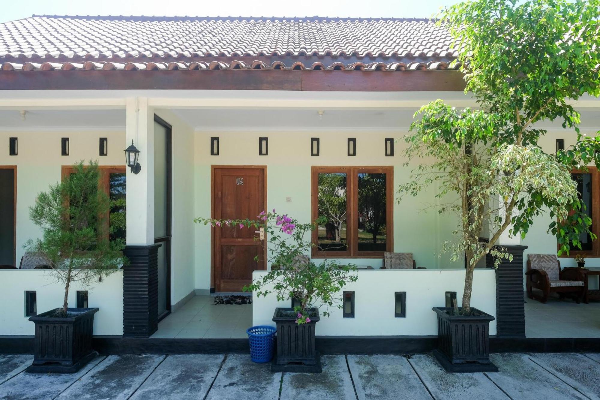 Reddoorz Syariah Near Alun Alun Wonosari Hotell Exteriör bild